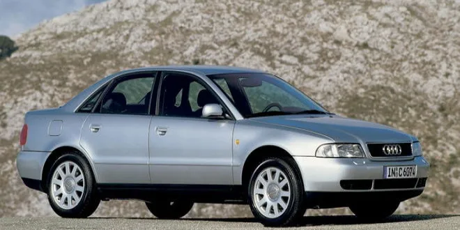 Audi A4 2000 Audi  A4 - 5