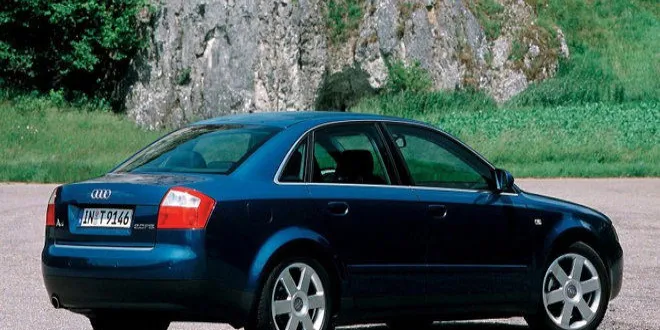 Audi A4 2002 Audi  A4 - 6