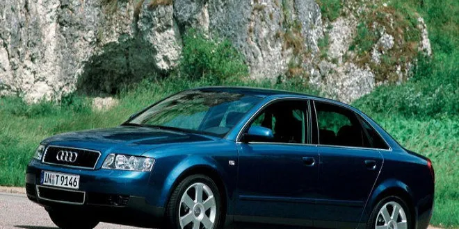 Audi A4 2004 Audi  A4 - 3