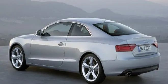 Audi A5 2010 Audi  A5 - 8