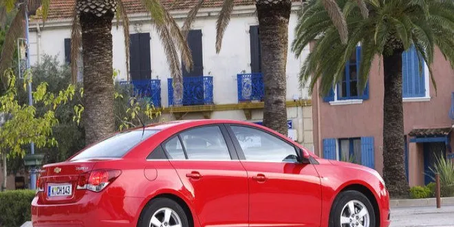 Chevrolet Cruze 2010 Chevrolet  Cruze - 4