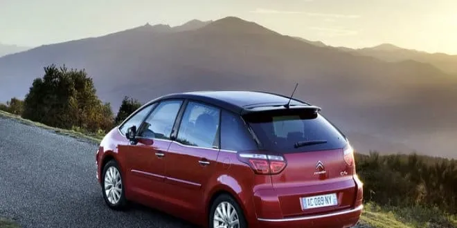 Citroen C4 Picasso 2011 Citroen  C4 Picasso - 3