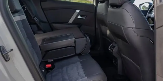 Citroen C4 X 2023 Citroen  C4 X - 5