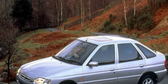 Ford Escort 2000 Ford  Escort - 4