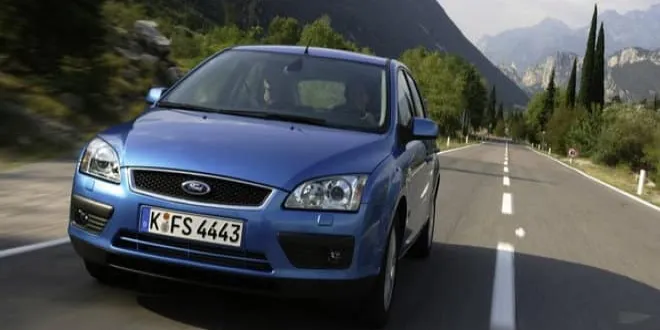 Ford Focus Sedan 2006 Ford  Focus Sedan - 3