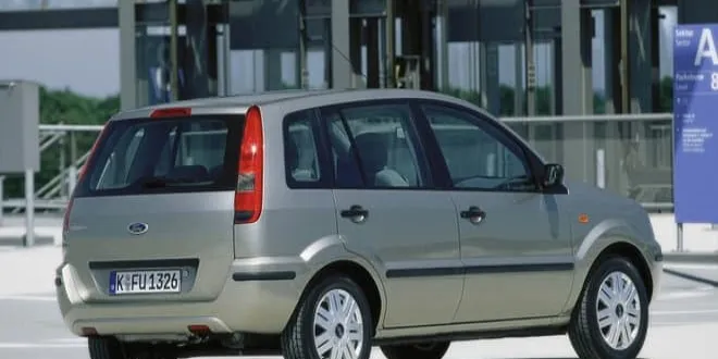 Ford Fusion 2004 Ford  Fusion - 10