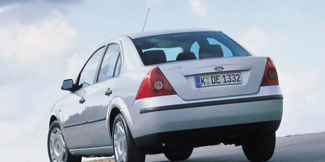 2002 Model Ford Mondeo
