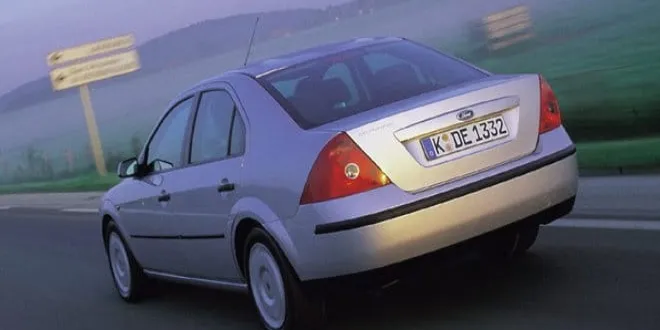 Ford Mondeo 2003 Ford  Mondeo - 3