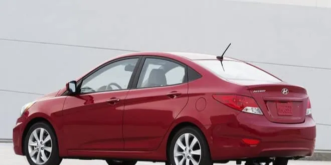 Hyundai Accent Blue 2013 Hyundai  Accent Blue - 8