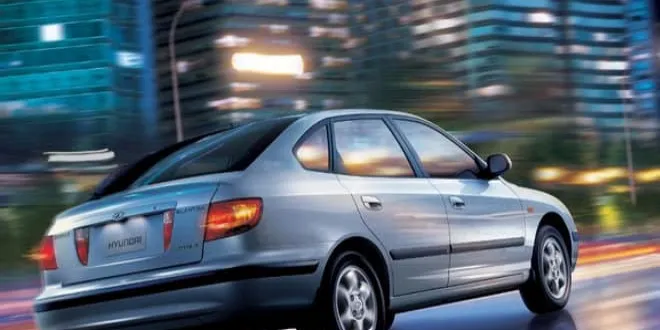 Hyundai Elantra 2002 Hyundai  Elantra - 2