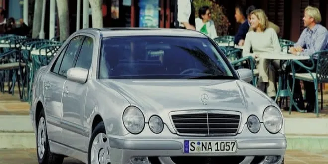 Mercedes E Serisi Sedan 2002 Mercedes  E Serisi Sedan - 10