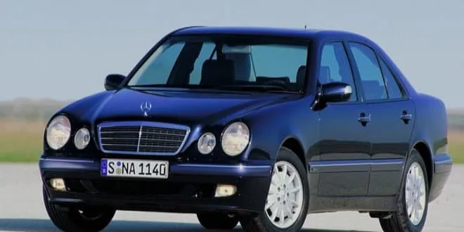Mercedes E Serisi Sedan 2002 Mercedes  E Serisi Sedan - 11