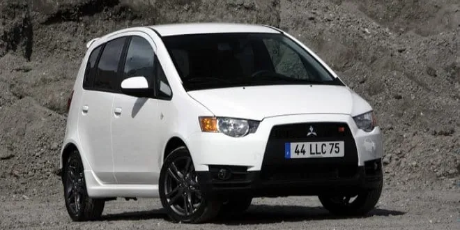 Mitsubishi Colt 2013 Mitsubishi  Colt - 4