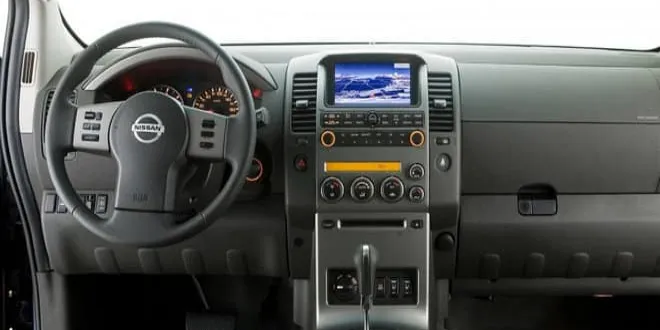 Nissan Navara 2010 Nissan  Navara - 8