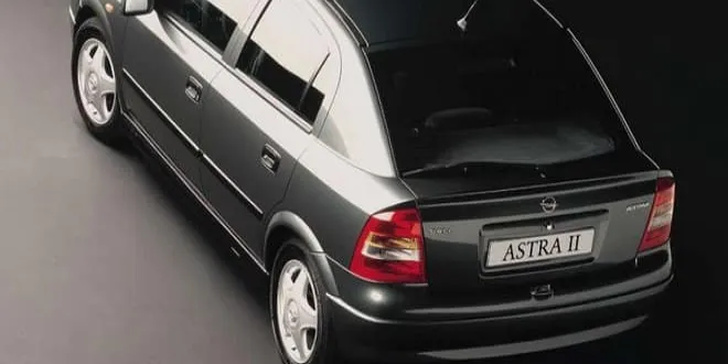 2000 Model Opel Astra