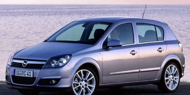 Opel Astra 2004 Opel  Astra - 11