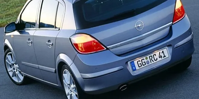 Opel Astra 2004 Opel  Astra - 8