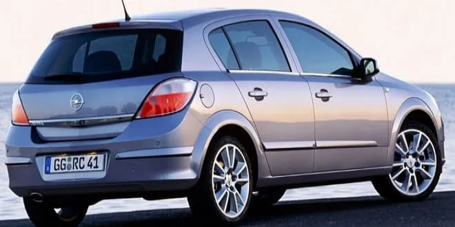 Opel Astra 2009 Opel  Astra - 3