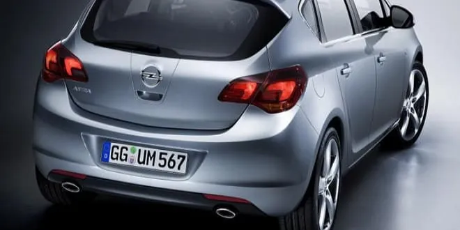 Opel Astra 2011 Opel  Astra - 1