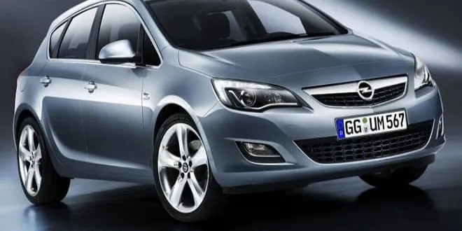 Opel Astra 2011 Opel  Astra - 4