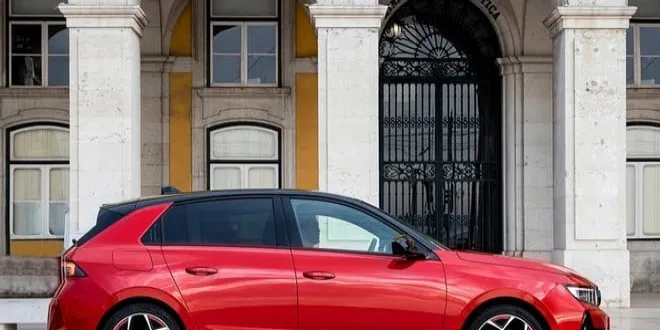 Opel Astra 2024 Opel  Astra - 3