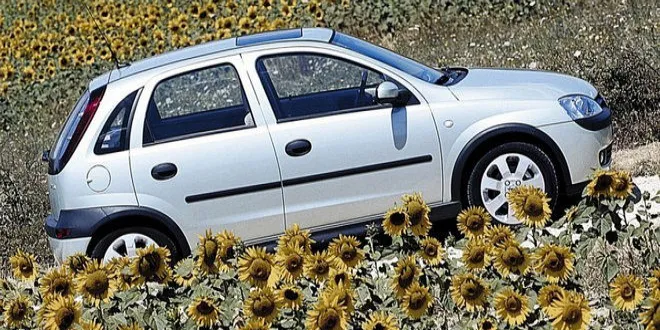 Opel Corsa 2003 Opel  Corsa - 2