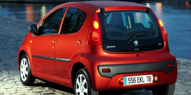 Peugeot 107 2011 Peugeot  107 - 3