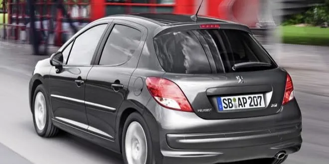Peugeot 207 2010 Peugeot  207 - 5