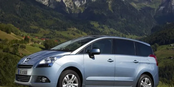 Peugeot 5008 2012 Peugeot  5008 - 8