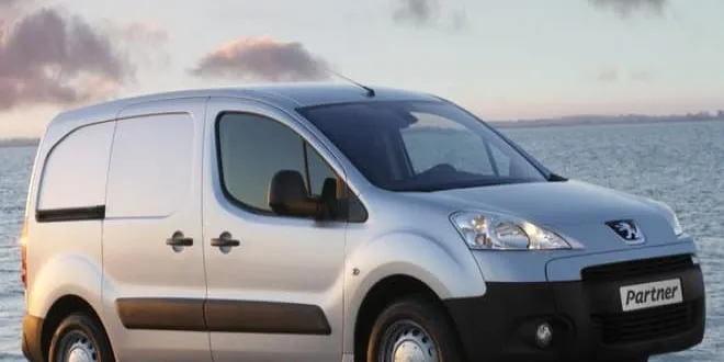 Peugeot Partner 2011 Peugeot  Partner - 8