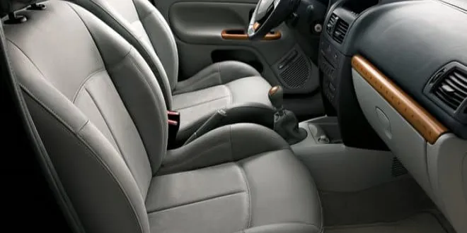 Renault Clio 2005 Renault  Clio - 2