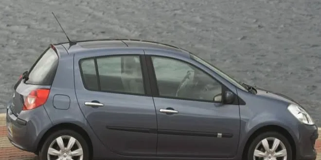 Renault Clio 2007 Renault  Clio - 12