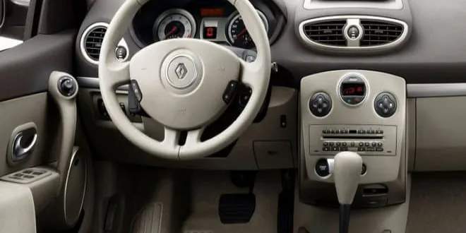 Renault Clio 2008 Renault  Clio - 10