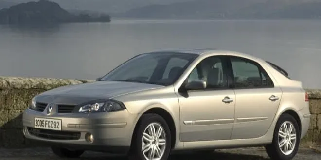 Renault Laguna 2008 Renault  Laguna - 11