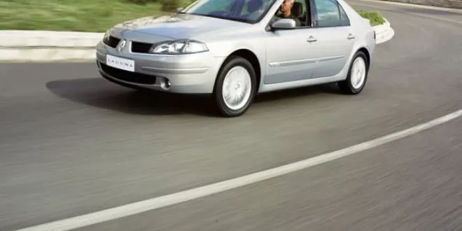 Renault Laguna 2008 Renault  Laguna - 9