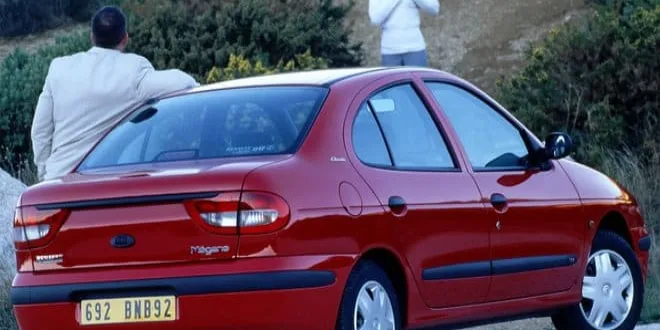 Renault Megane 2000 Renault  Megane - 3