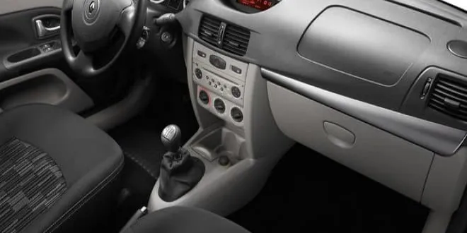 Renault Symbol 2009 Renault  Symbol - 7