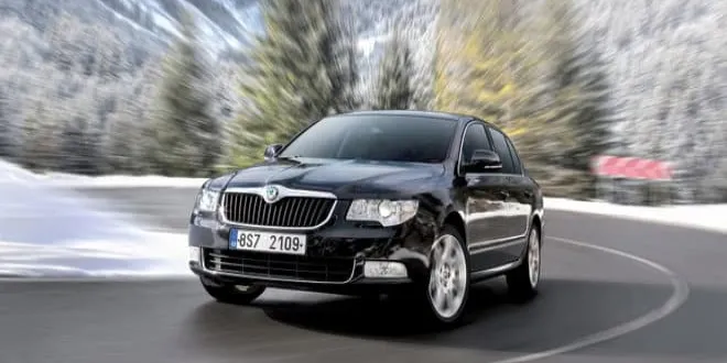 Skoda Superb 2011 Skoda  Superb - 6
