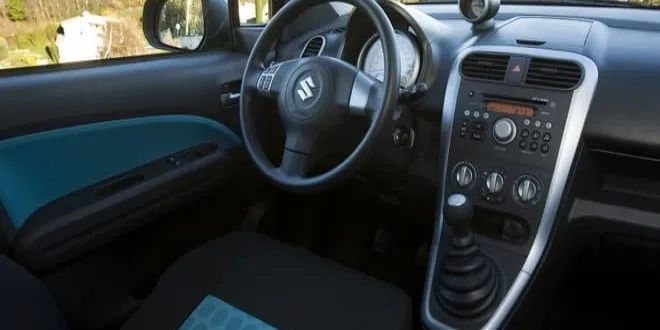 Suzuki Splash 2010 Suzuki  Splash - 10