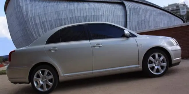 Toyota Avensis 2005 Toyota  Avensis - 2