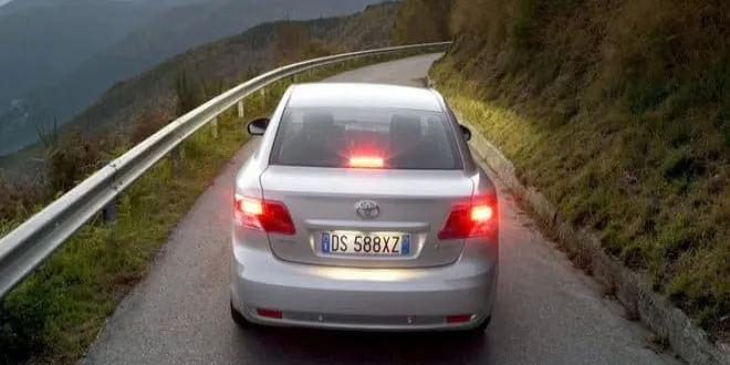 Toyota Avensis 2010 Toyota  Avensis - 13