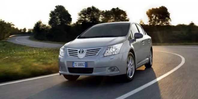 Toyota Avensis 2011 Toyota  Avensis - 5