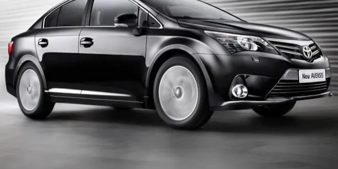 Toyota Avensis 2013 Toyota  Avensis - 9