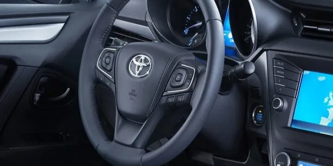 Toyota Avensis 2015 Toyota  Avensis - 2