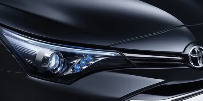 Toyota Avensis 2015 Toyota  Avensis - 8