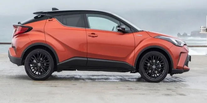 Toyota C-HR 2023 Toyota  C-HR - 4