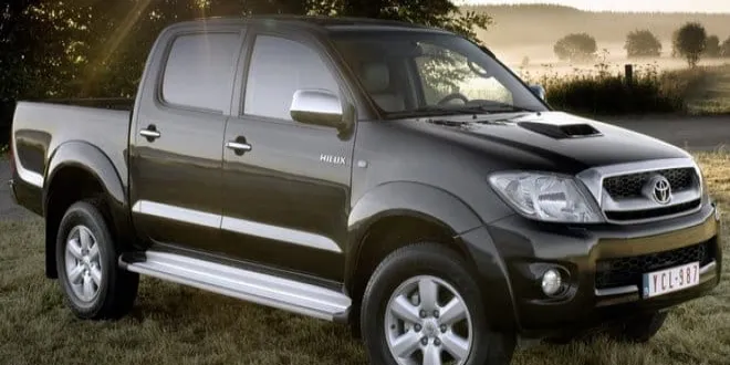Toyota Hilux 2010 Toyota  Hilux - 9