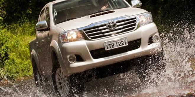 Toyota Hilux 2014 Toyota  Hilux - 10