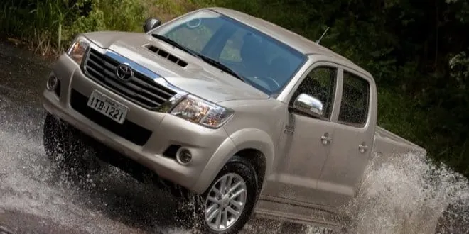Toyota Hilux 2014 Toyota  Hilux - 2