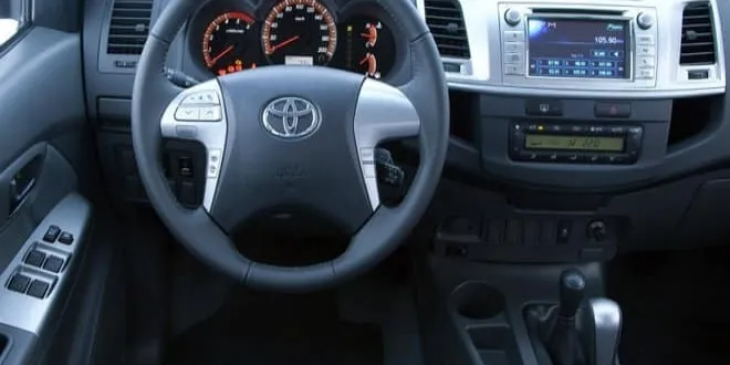 Toyota Hilux 2014 Toyota  Hilux - 8